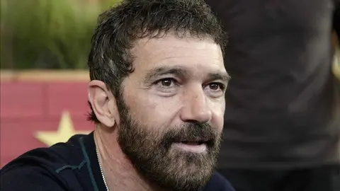 Banderas: "Me gustar&iacute;a que en Espa&ntilde;a sigui&eacute;ramos so&ntilde;ando juntos"