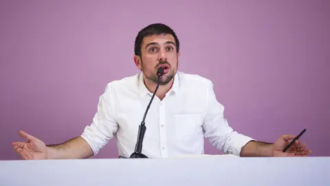 Angel Navarrete 02/11/2016 Madrid, Comunidad de Madrid Rueda de prensa de Ramon Espinar dando explicaciones respecto a la noticia que ha aparecido referente a la venta de un pisoAngel Navarrete 02/11/2016 Madrid, Comunidad de Madrid Rueda de prensa de Ramon Espinar dando explicaciones respecto a la noticia que ha aparecido referente a la venta de un piso